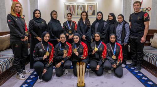 أشادت سعادة د. الشيخة حصة بنت خالد آل خليفة عضو مجلس إدارة اللجنة الأولمبية البحرينية رئيسة لجنة تكافؤ الفرص والتوازن بين الجنسين في المجال الرياضي بالإنجازات التي حققتها بطلات البحرين بدورة ألعاب الأندية العربية السادسة للسيدات التي أقيمت بمدينة الشارقة بدولة الإمارات العربية المتحدة من 2 لغاية 12 فبراير 2026 بعد تحقيقهن 9 ميداليات ملونة من بينها 4 ذهبيات وفضيتين و3 برونزيات.