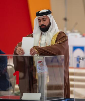 the secretary general during the voting process